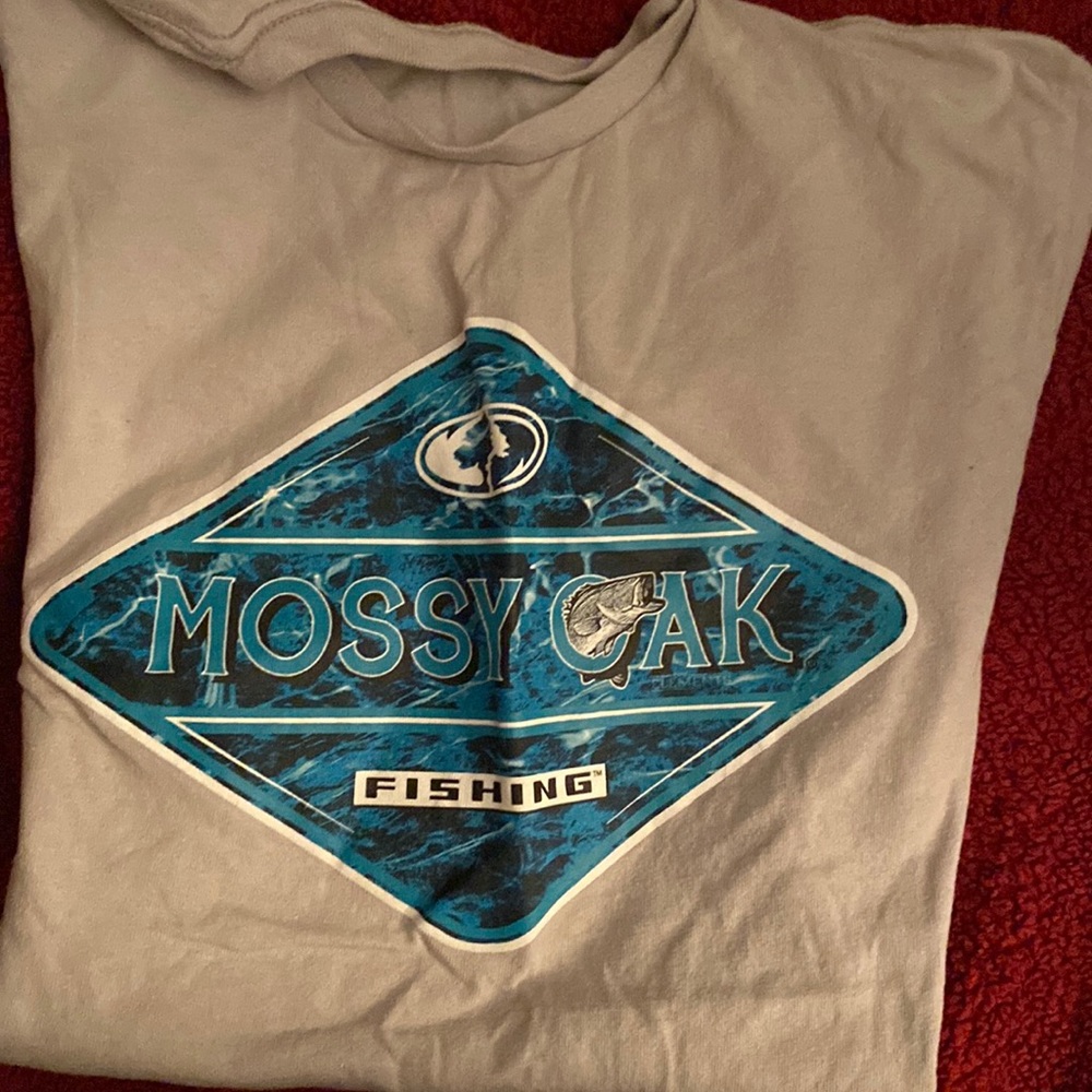 Tee shirt
